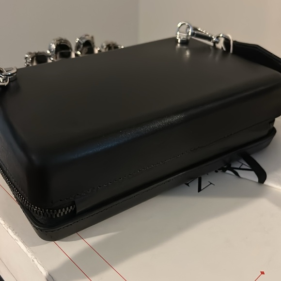 New authentic Alexander McQueen bag - Picture 8 of 11